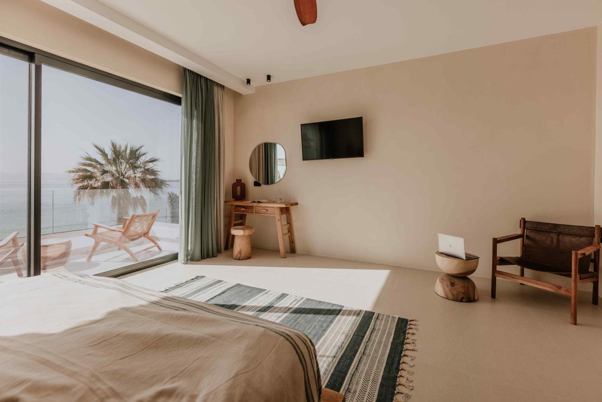 Ostrako Beachside Suites Agia Anna  Buitenkant foto