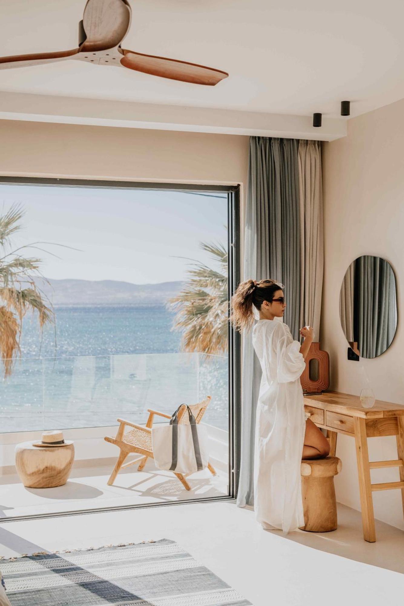 Ostrako Beachside Suites Agia Anna  Buitenkant foto